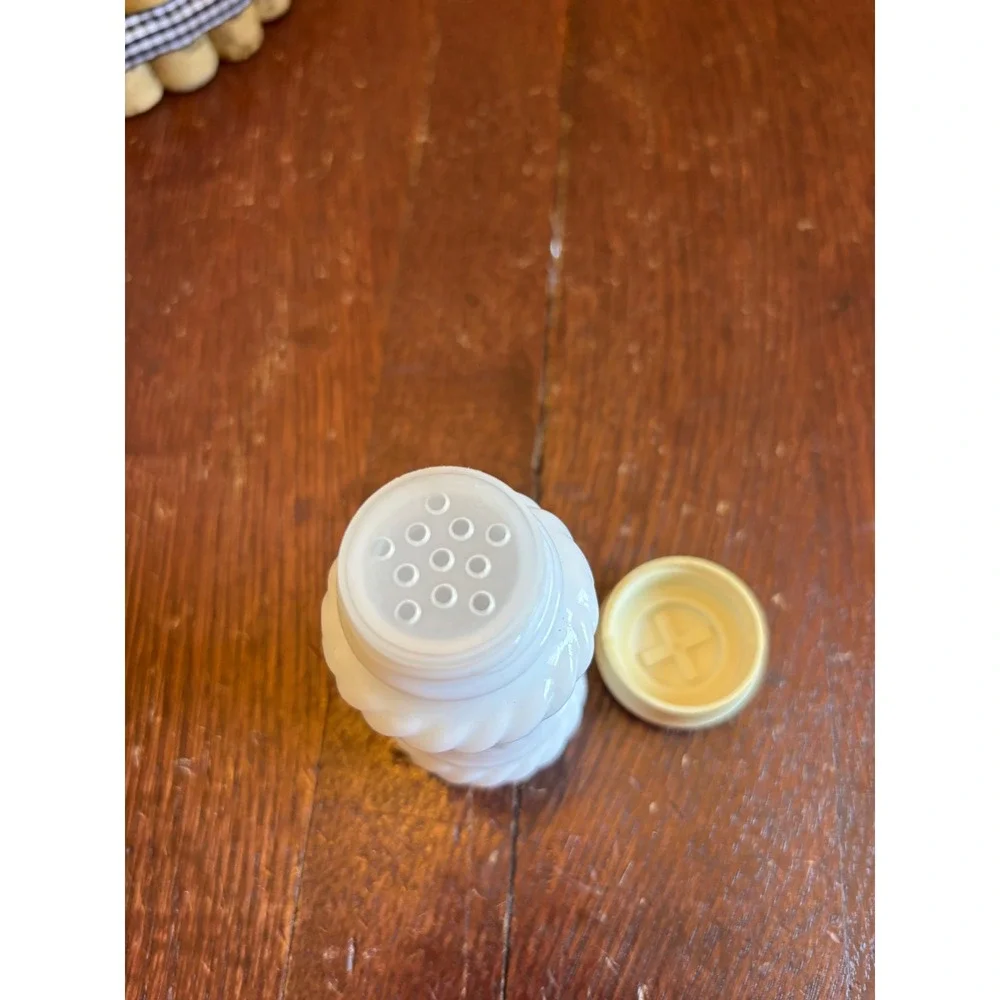 Vintage Milk Glass Shaker White Rope Twist Design Yellow Cap 3.5 Inch